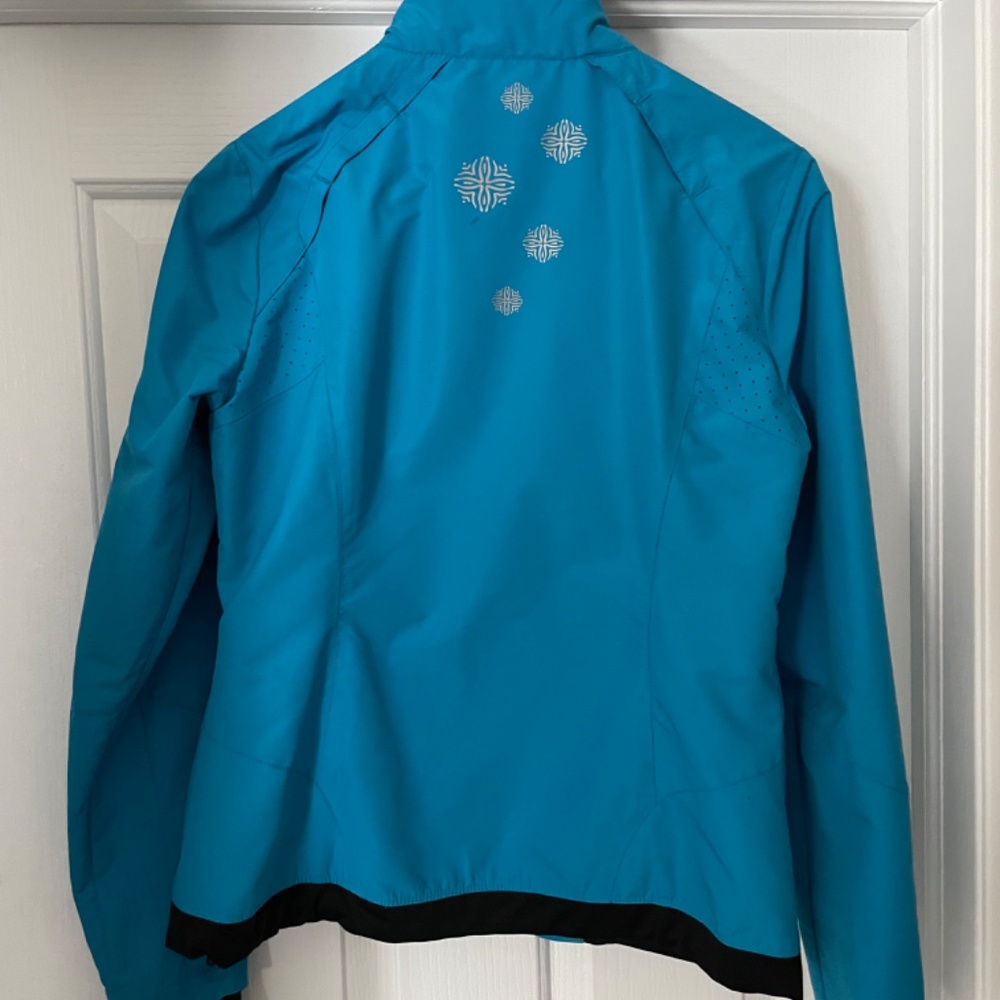 Running Room jacket, blue, size medium - Picture 2 of 2